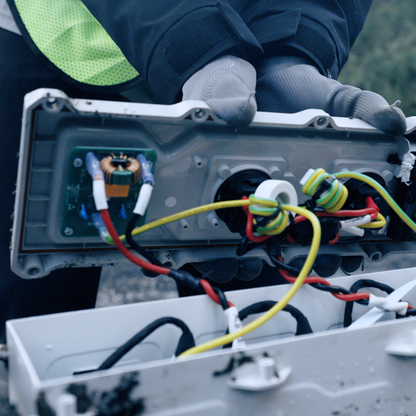 SurfSaviour 2304 Portable Power Unit – 230 V Compact Site Power Supply