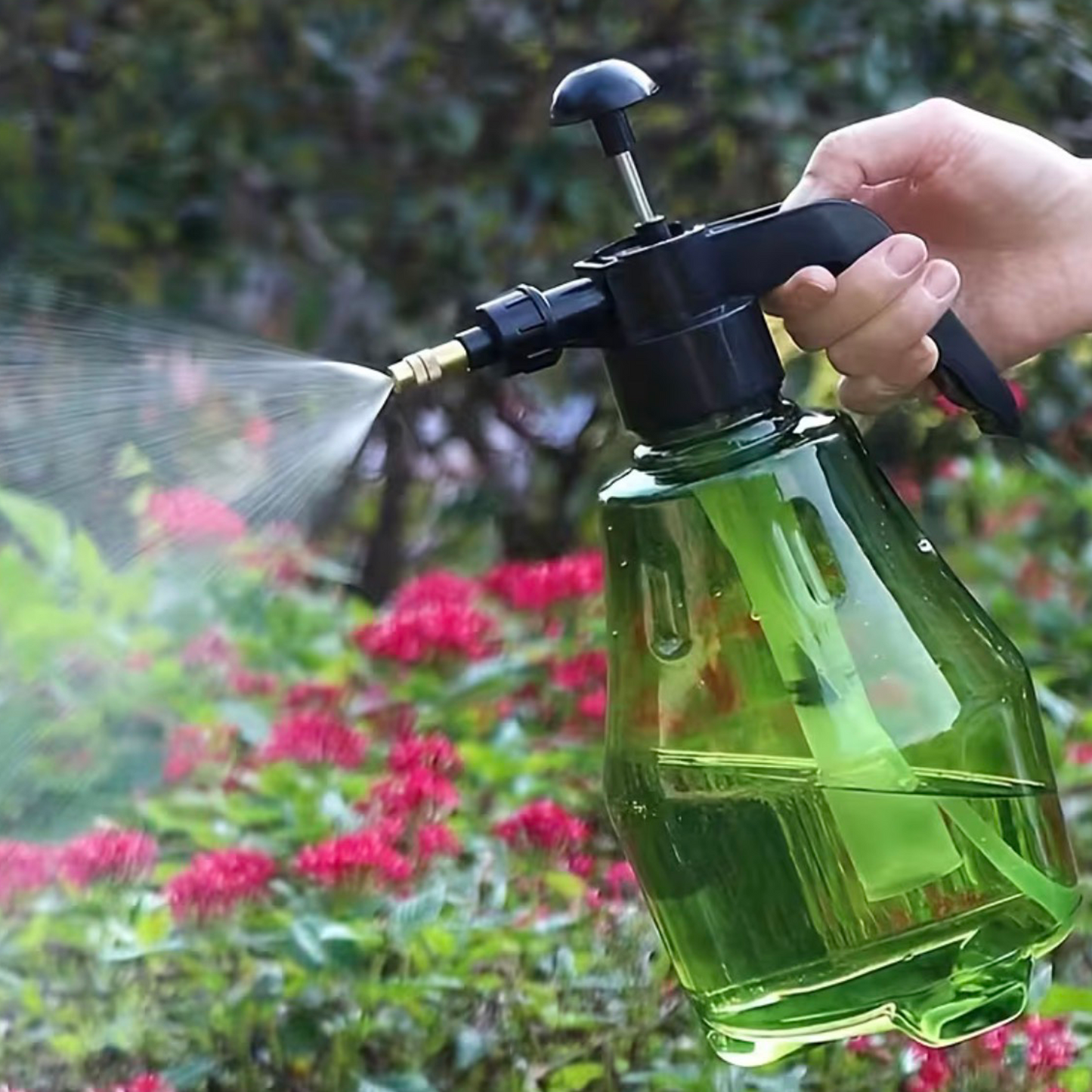 SurfSaviour Water Spray Pump 1500ml – Manual Pressure Sprayer