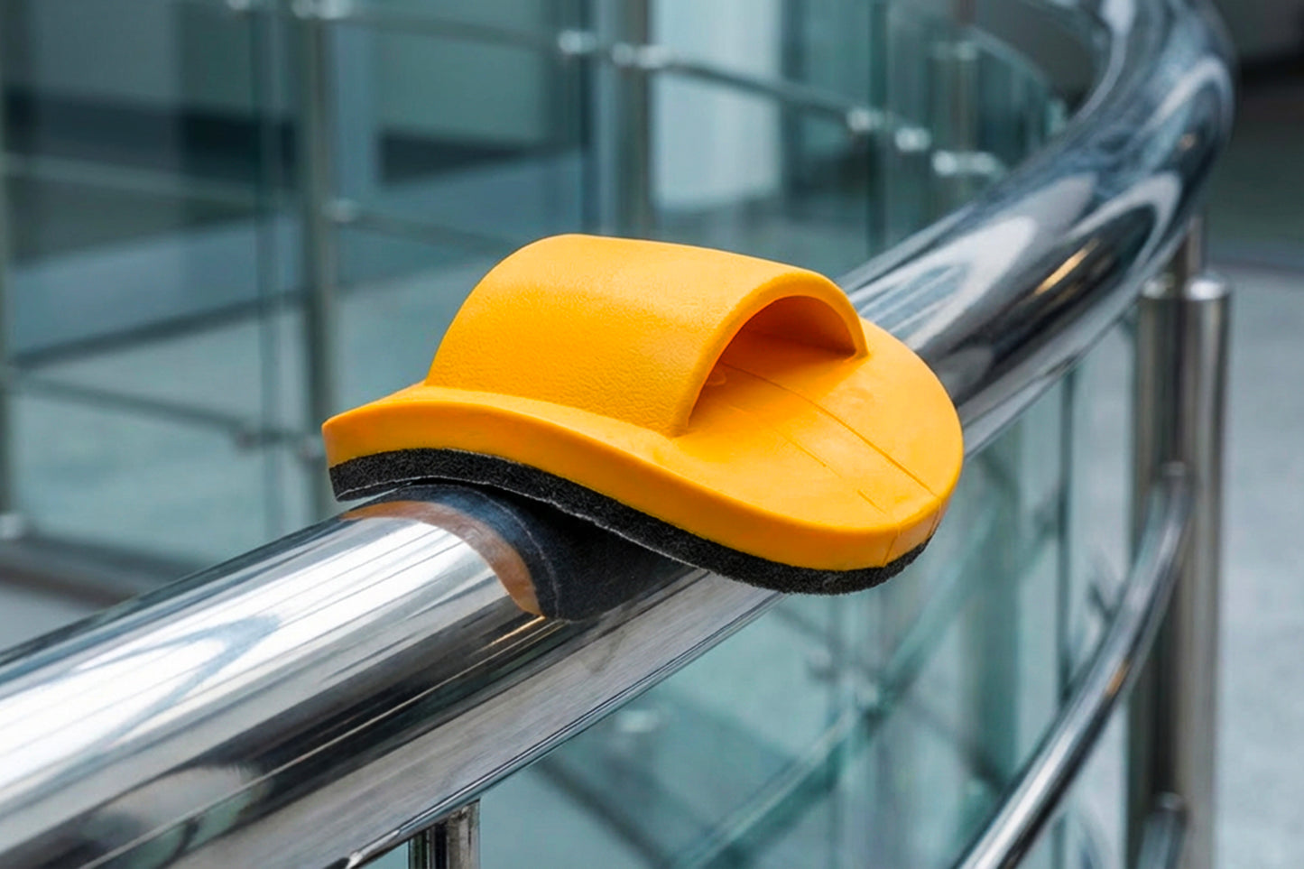 Glass Cleaning Hand Pad 150 mm Disc Holder with Velcro Backing