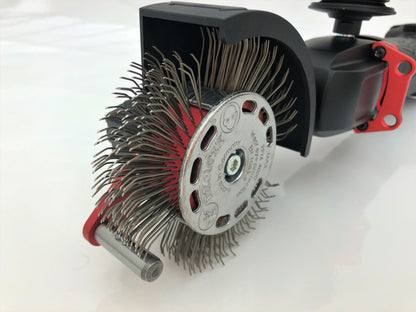 Bristle Blaster Cordless belts close up